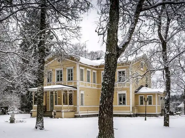 Hämeenlinna Day Tour